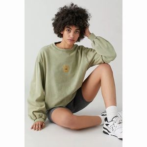 Urban Outfitters / Colorado Springs Washed Crew Neck Sweatshirt in Green